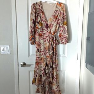 ⭐3 for 20⭐ XS Francesca's floral wrap high low dress